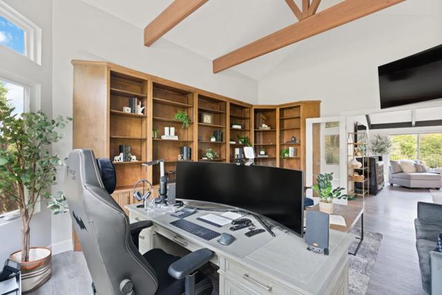 375 Old Mount Road, Felton CA: https://media.crmls.org/mediaz/92378981-46b6-4b4f-82f6-dc4ff0f6513d.jpg