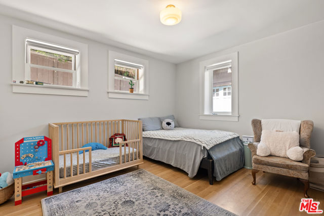 1421 Edgecliffe Drive, Los Angeles CA: https://media.crmls.org/mediaz/9237ecfc-11d3-4089-84aa-06e144d430b8.jpg