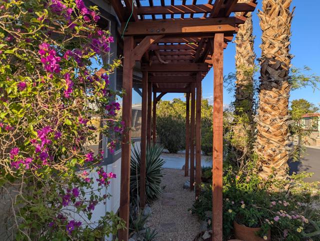 69571 Parkside Drive, Desert Hot Springs CA: https://media.crmls.org/mediaz/92384952-62b2-454e-9462-b09f85f56f0b.jpg