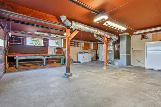 2081 Rollingwood Drive, San Bruno CA: https://media.crmls.org/mediaz/92394377-fcf6-4c0a-99be-3abc7b43d8e4.jpg