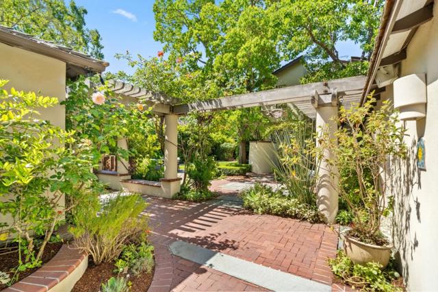 2365 Waverley Street, Palo Alto CA: https://media.crmls.org/mediaz/92398633-39ac-42a3-9829-b92073fd83ec.jpg
