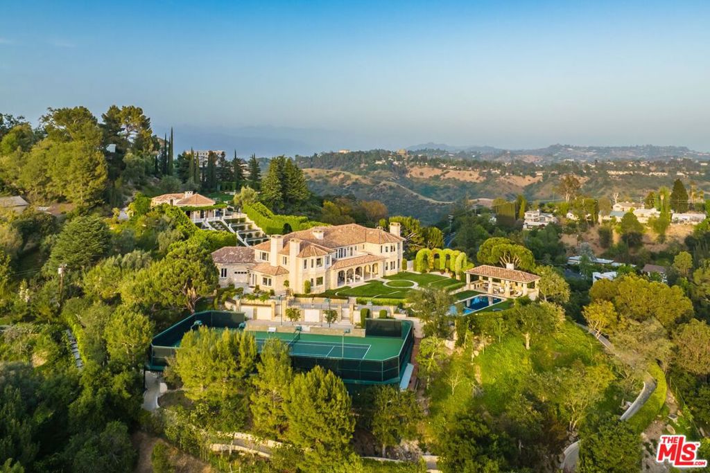 2911 Antelo View Drive
