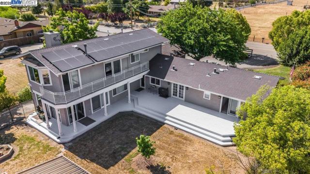 2680 Marina Ave., Livermore CA: https://media.crmls.org/mediaz/9239d357-5497-4e41-be0c-ef2d08e0a6dc.jpg