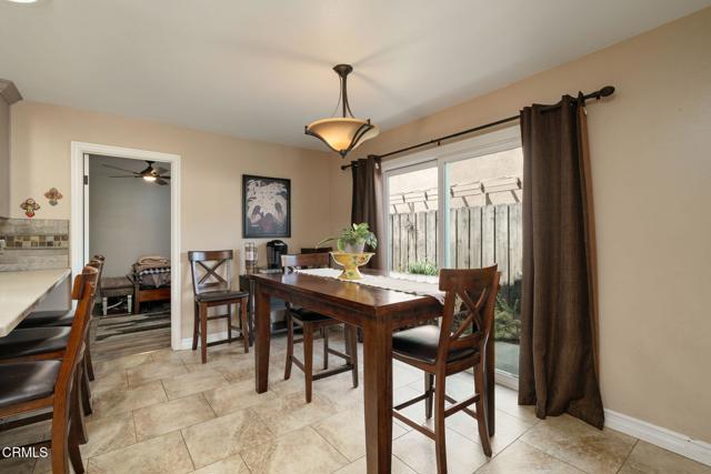 8423 Hollister Street, Ventura CA: https://media.crmls.org/mediaz/9239d846-b74e-48c3-afc9-8e8f79eaef42.jpg