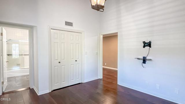 Detail Gallery Image 16 of 37 For 209 San Miguel Rd, Pasadena,  CA 91105 - 4 Beds | 3 Baths