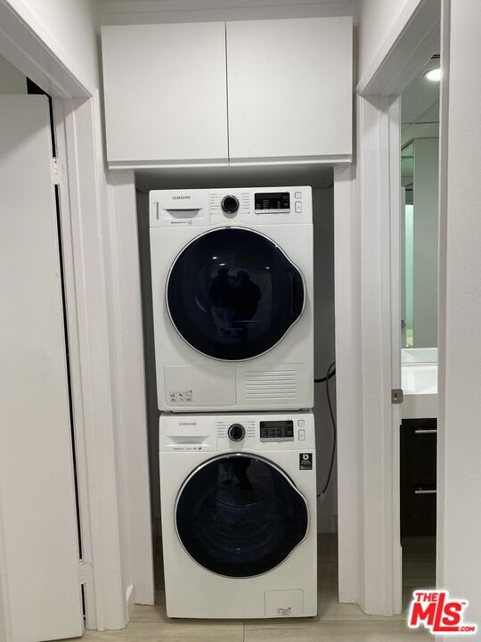 10751 Wilshire Boulevard, Los Angeles CA: https://media.crmls.org/mediaz/923cc0cd-4cbb-4b28-adf6-c7d1554bc733.jpg