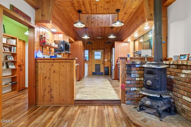 Detail Gallery Image 14 of 52 For 12752 Sisar Rd, Ojai,  CA 93023 - 2 Beds | 1 Baths