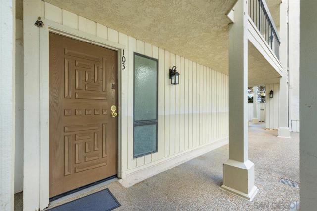 3770 Crown Point Dr, Pacific Beach (San Diego), California 92109, 2 Bedrooms Bedrooms, ,2 BathroomsBathrooms,Condominium,For Sale,Crown Point Dr,240026970SD