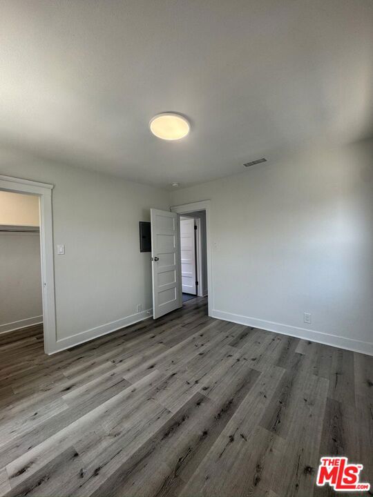 5530 Franklin, Los Angeles CA: https://media.crmls.org/mediaz/923e68e6-0ce1-4ecb-8bb7-dd12d7fb4fd6.jpg