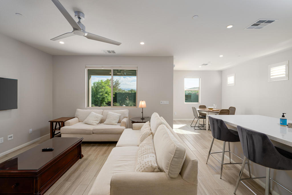 MLS #219135767PS image #4