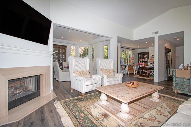 Image 22 of 65 For 17735 Devereux Rd