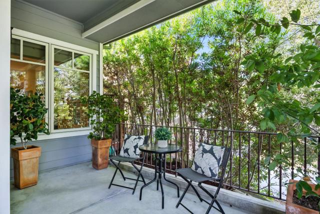 270 Oakview Drive, San Carlos CA: https://media.crmls.org/mediaz/923ff7d6-35a8-46f3-9e89-fd2228d96e98.jpg