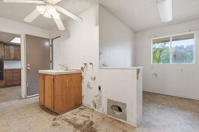 Detail Gallery Image 41 of 74 For 3655 Lupine Ln, Fallbrook,  CA 92028 - 3 Beds | 2 Baths