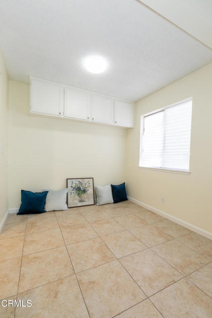 Detail Gallery Image 11 of 29 For 1231 Saratoga Ave, Ventura,  CA 93003 - 2 Beds | 1 Baths