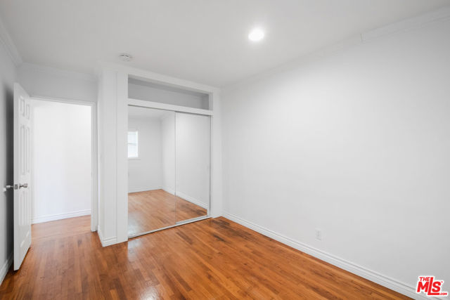 1405 OCEAN PARK Boulevard, D photo 9