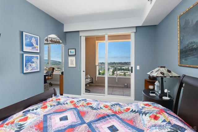 3890 Nobel Dr., San Diego CA: https://media.crmls.org/mediaz/92436e18-0974-471e-b148-f654c3442442.jpg