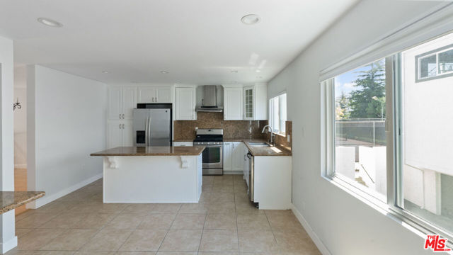 Drew Fenton | 1666 Palisades Drive Pacific Palisades CA | MLS: 7131829