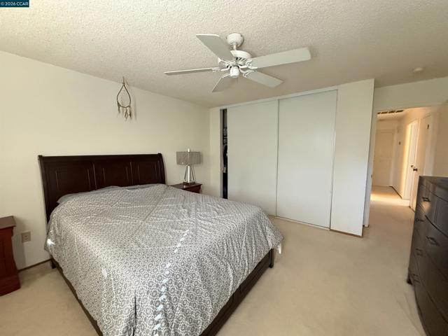 2132 Misty Ct, Pittsburg CA: https://media.crmls.org/mediaz/9244edae-a94b-44ed-86a4-d1e5541bb165.jpg