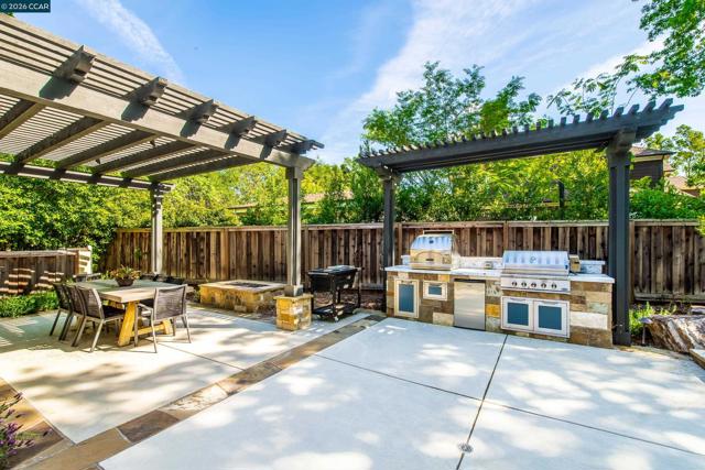 Image 56 of 61 For 53 Hidden Oaks Dr