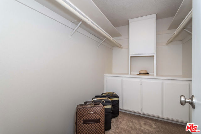 1201 Roxbury Drive, Los Angeles CA: https://media.crmls.org/mediaz/9244fb58-b5d9-48e8-bd5d-cb7dc5949de1.jpg