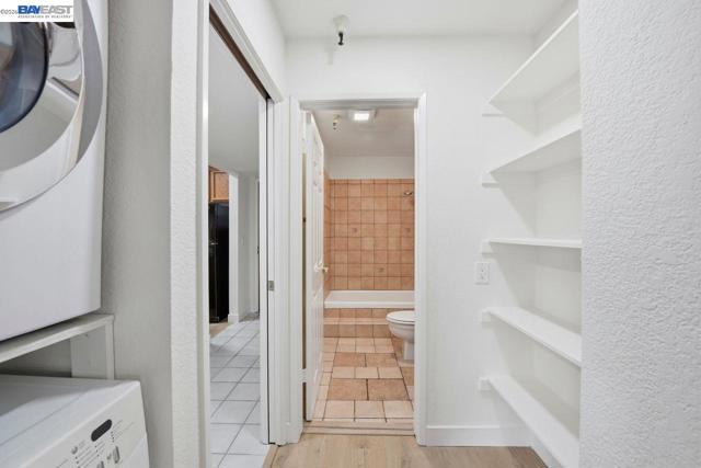 Image 25 of 37 For 1400 Carpentier St  315