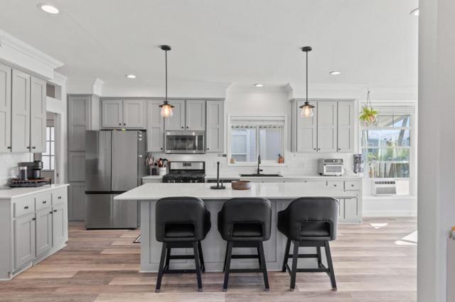 2151 Oakland Road, San Jose CA: https://media.crmls.org/mediaz/924533c7-89a1-49b0-819b-16d5b9048abf.jpg