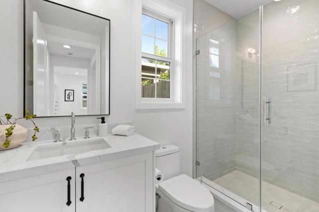 163 Iris Street, Redwood City CA: https://media.crmls.org/mediaz/9245f427-406c-46fe-a3f2-d65452eb4306.jpg