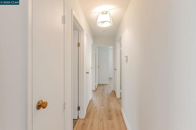 43 Shipley Ave, Daly City CA: https://media.crmls.org/mediaz/9246c68d-edbd-4161-947d-06d0d18fd741.jpg