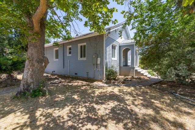 11835 Hobday Road, Wilton CA: https://media.crmls.org/mediaz/92476e6f-0643-473d-aa25-49ca8e0f0c88.jpg
