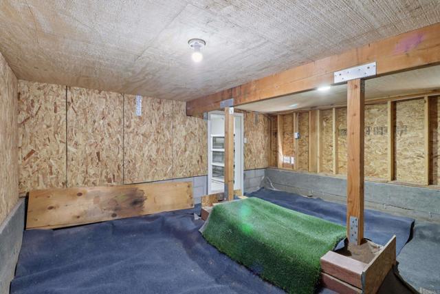 2264 Soto Street, San Diego CA: https://media.crmls.org/mediaz/9248abde-0a0d-4a17-95d4-e7c3569ca38d.jpg