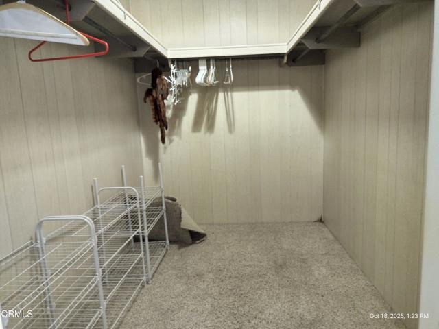 210 Caleta Drive, Camarillo CA: https://media.crmls.org/mediaz/9248c433-742c-459e-9d75-8fce7b2bf16c.jpg