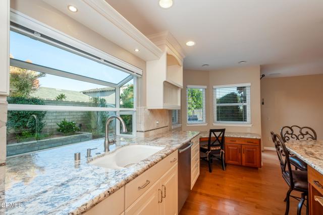 3475 E Karena Court, Camarillo CA: https://media.crmls.org/mediaz/9249d94d-da08-45f3-a5ff-55447a28b2b6.jpg