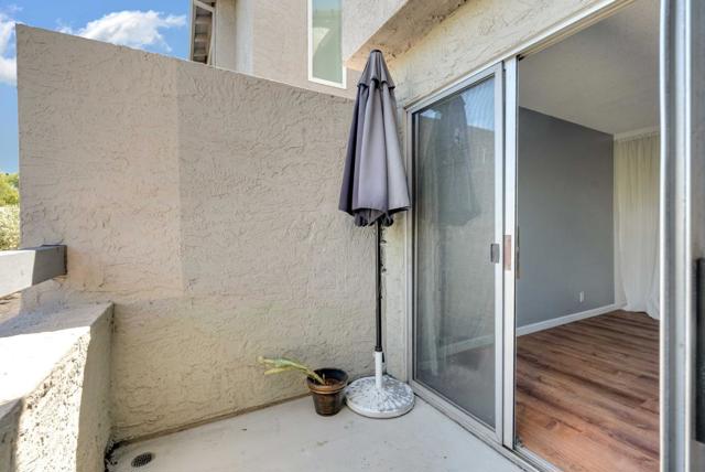 2265 Sun Glory Lane, San Jose CA: https://media.crmls.org/mediaz/924b8153-c780-438b-83bd-674f922db49e.jpg