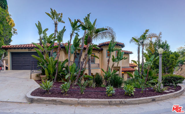 Image 2 for 2796 Hollyridge Dr, Los Angeles, CA 90068