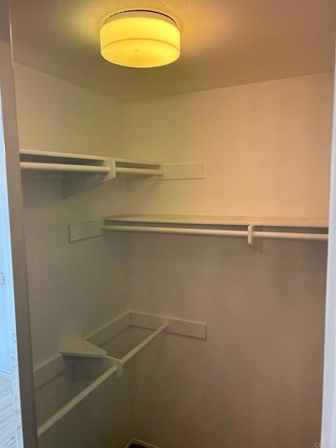 4040 Porte La Paz, San Diego CA: https://media.crmls.org/mediaz/924d89d1-4f4a-4245-9127-22c4a2151ccb.jpg