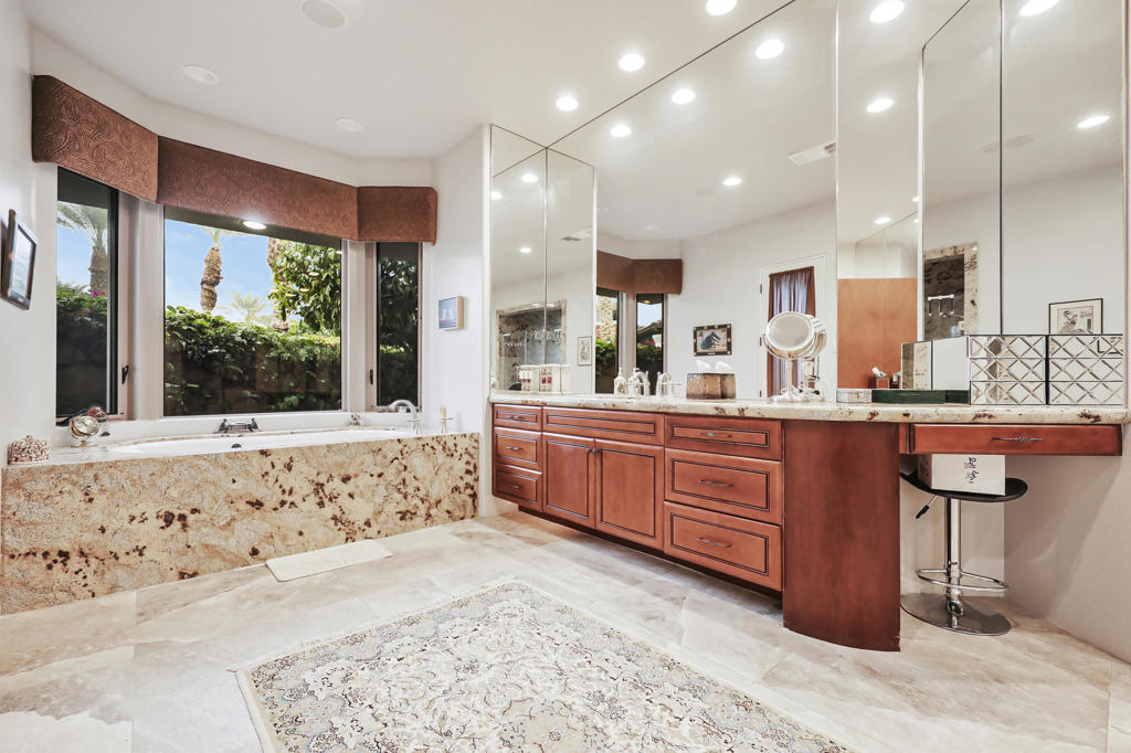 MLS #219139103DA image #16