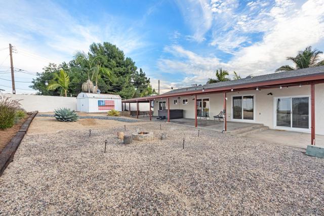 10190 Madrid Way, Spring Valley CA: https://media.crmls.org/mediaz/924e2263-6763-4800-bdee-722159880d9d.jpg