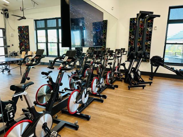 2051 White Oak Drive, Hollister CA: https://media.crmls.org/mediaz/924eb3b5-4d2a-4199-bfed-3af1a5a10af7.jpg