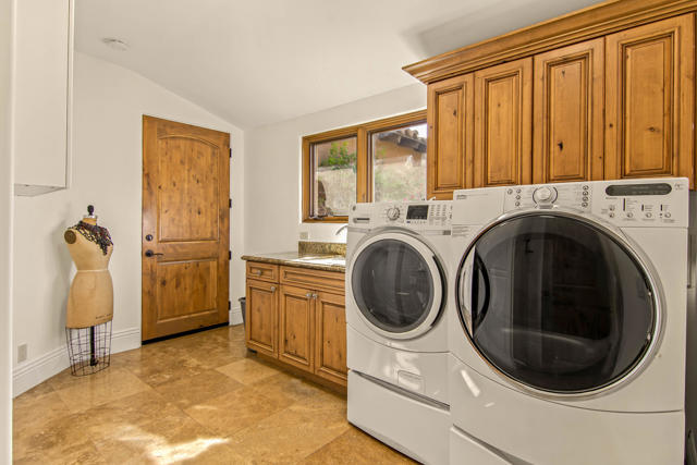 252 Camino Sur, Palm Springs, CA 92262