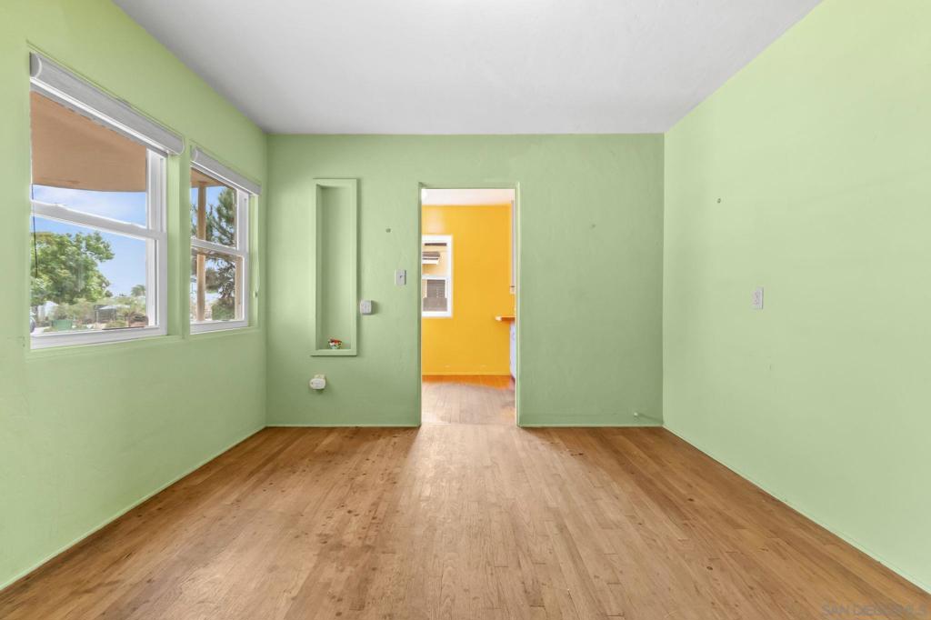 2330 Bancroft - photo 7