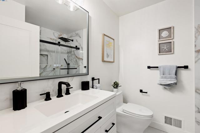 45548 Cherokee Ln, Fremont CA: https://media.crmls.org/mediaz/925186a6-34af-49ef-9b26-9a6f8594bb69.jpg