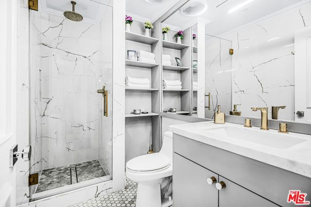 10751 Wilshire Boulevard, 801 photo 11