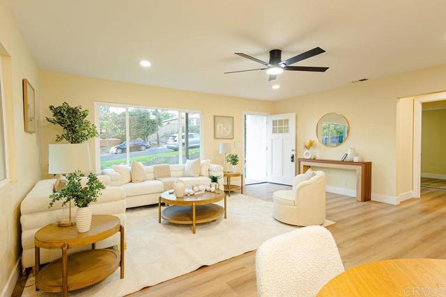 Detail Gallery Image 3 of 26 For 944 W 5th Ave, Escondido,  CA 92025 - 3 Beds | 2 Baths