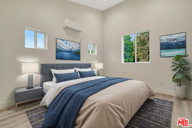 19513 Cantara Street, Reseda CA: https://media.crmls.org/mediaz/92547cdd-4835-4a2f-b00d-d0fff0cdf4c4.jpg