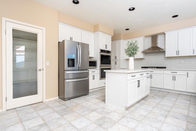 Image 12 of 53 For 15881 Broad Oaks Road