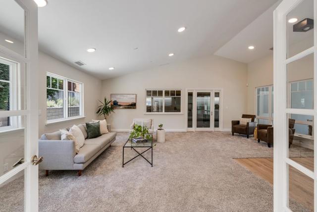 121 Day Valley Lane, Aptos CA: https://media.crmls.org/mediaz/92579663-670d-4bd8-8fe9-b56eab8c1b97.jpg