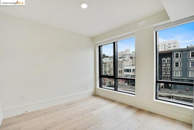 Image 16 of 28 For 1515 Union St  4f