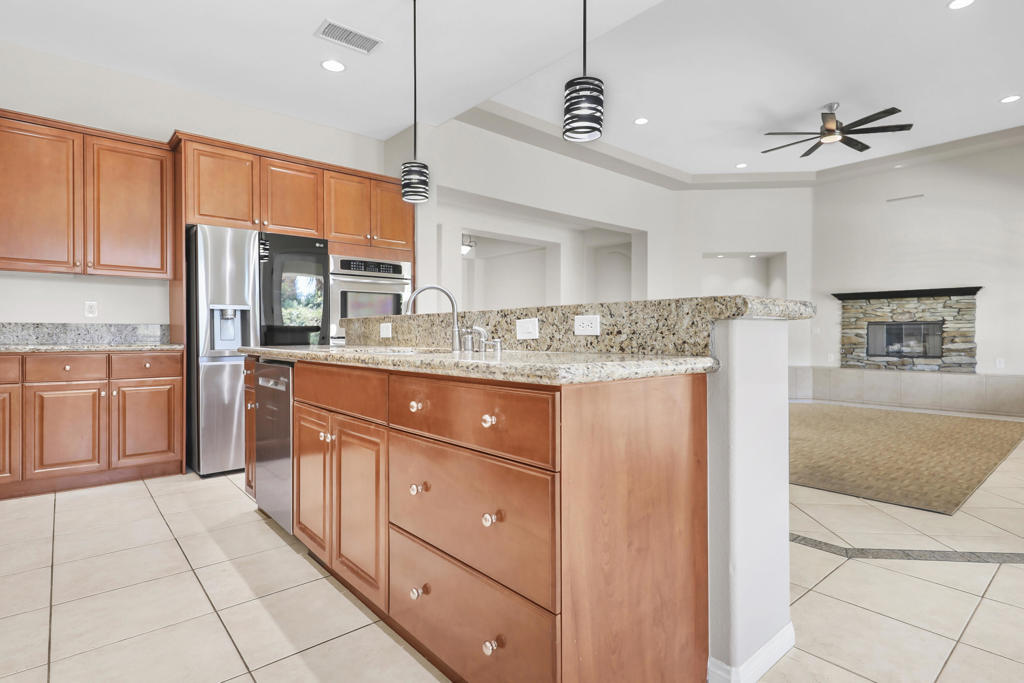 MLS #219149594DA image #17