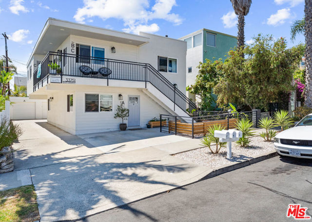 33751 Silver Lantern Street, Dana Point CA: https://media.crmls.org/mediaz/9258fc74-3e48-4424-813e-611b65d94f65.jpg