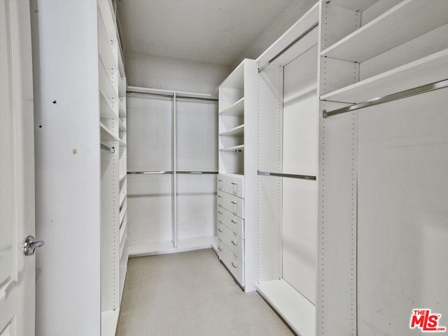 320 S Willaman Drive, Los Angeles CA: https://media.crmls.org/mediaz/925ab506-5d62-45c8-beb3-747b84be1843.jpg